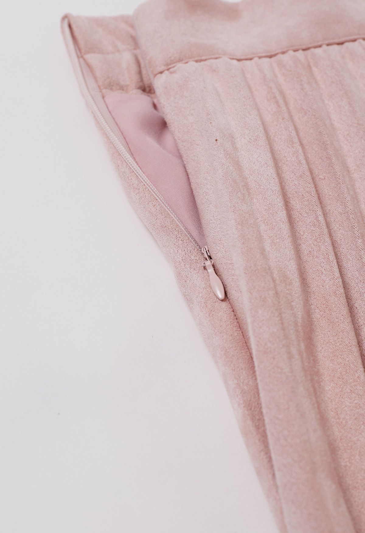 Falda midi plisada de ante sintético liso en rosa