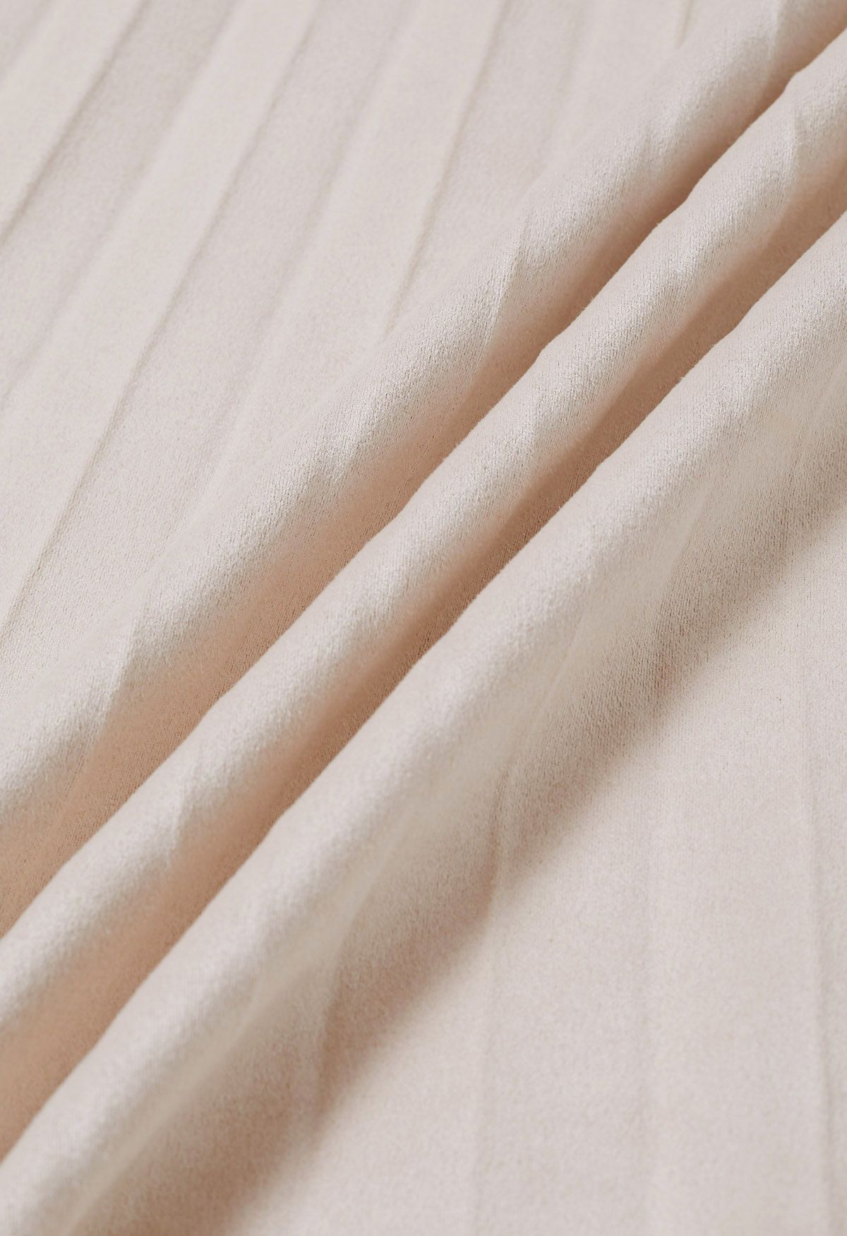 Falda midi plisada con parte delantera lisa sintética marfil
