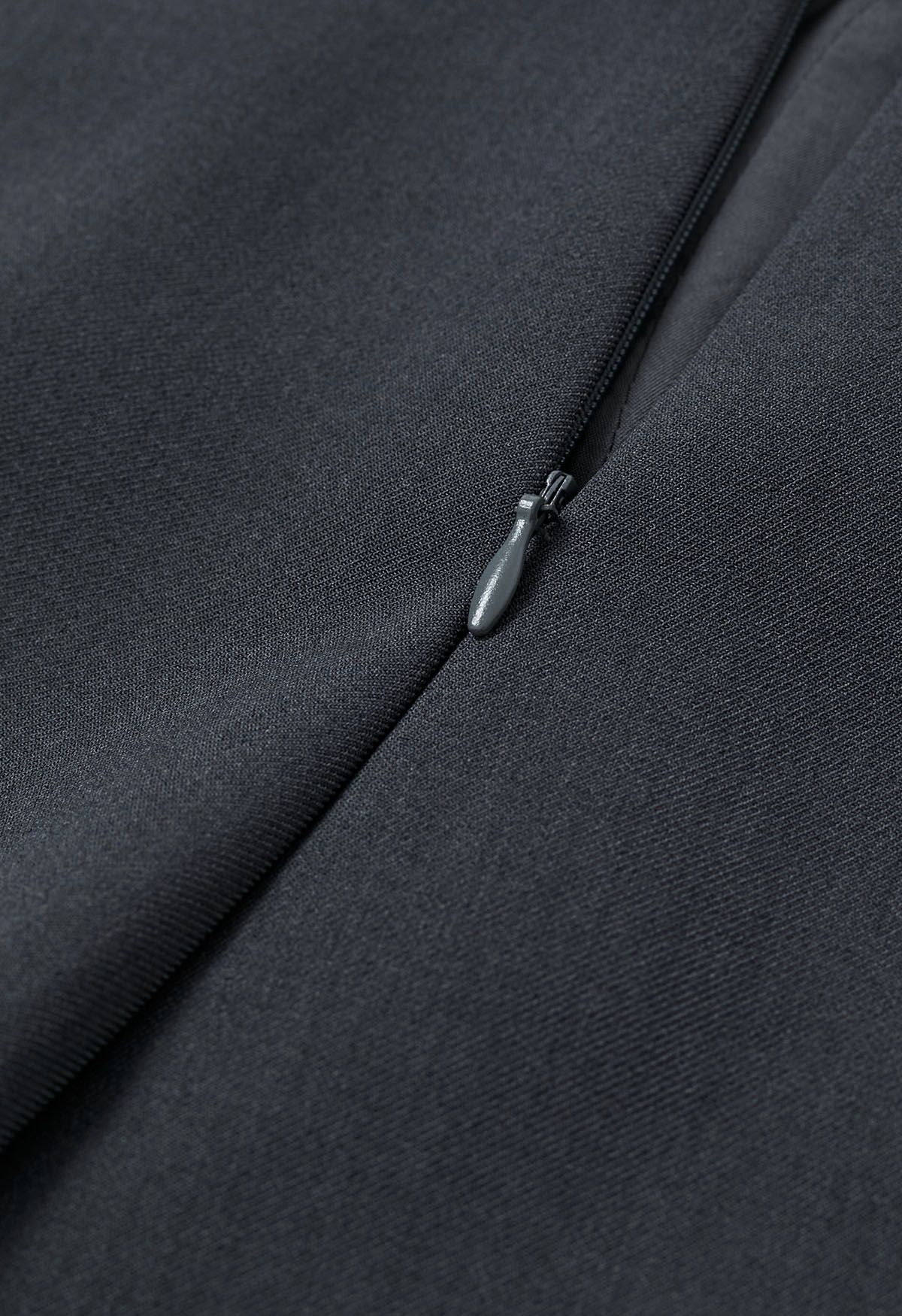 Shorts decorados con botones de cintura alta en gris