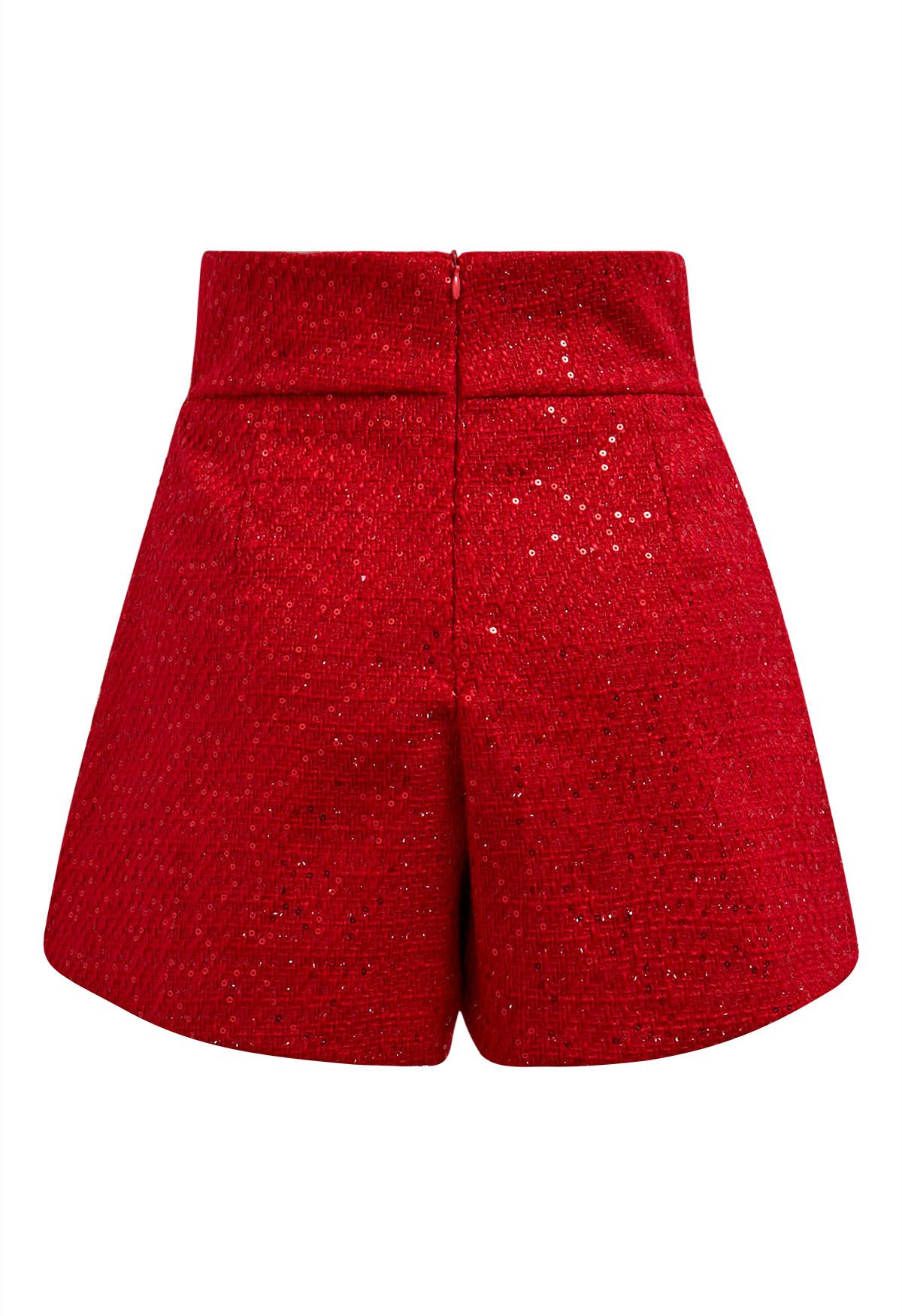 Shorts de tweed con adornos de lentejuelas y botones de corazón en rojo