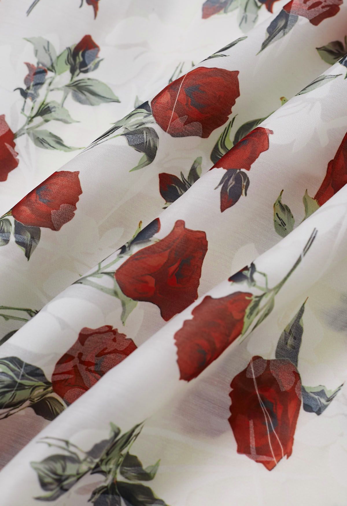 Falda larga cautivadora del jardín de rosas rojas