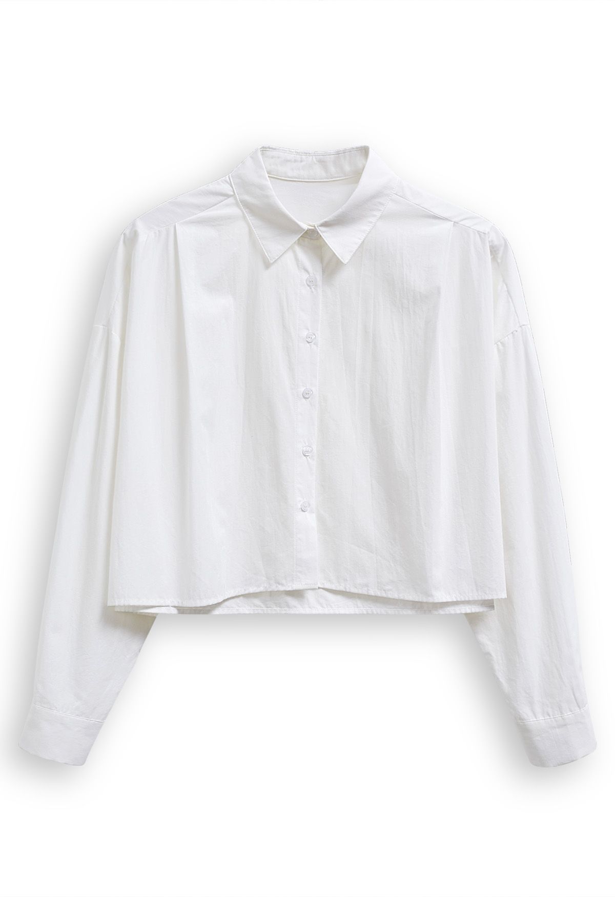 Camisa corta elegante con botones en blanco