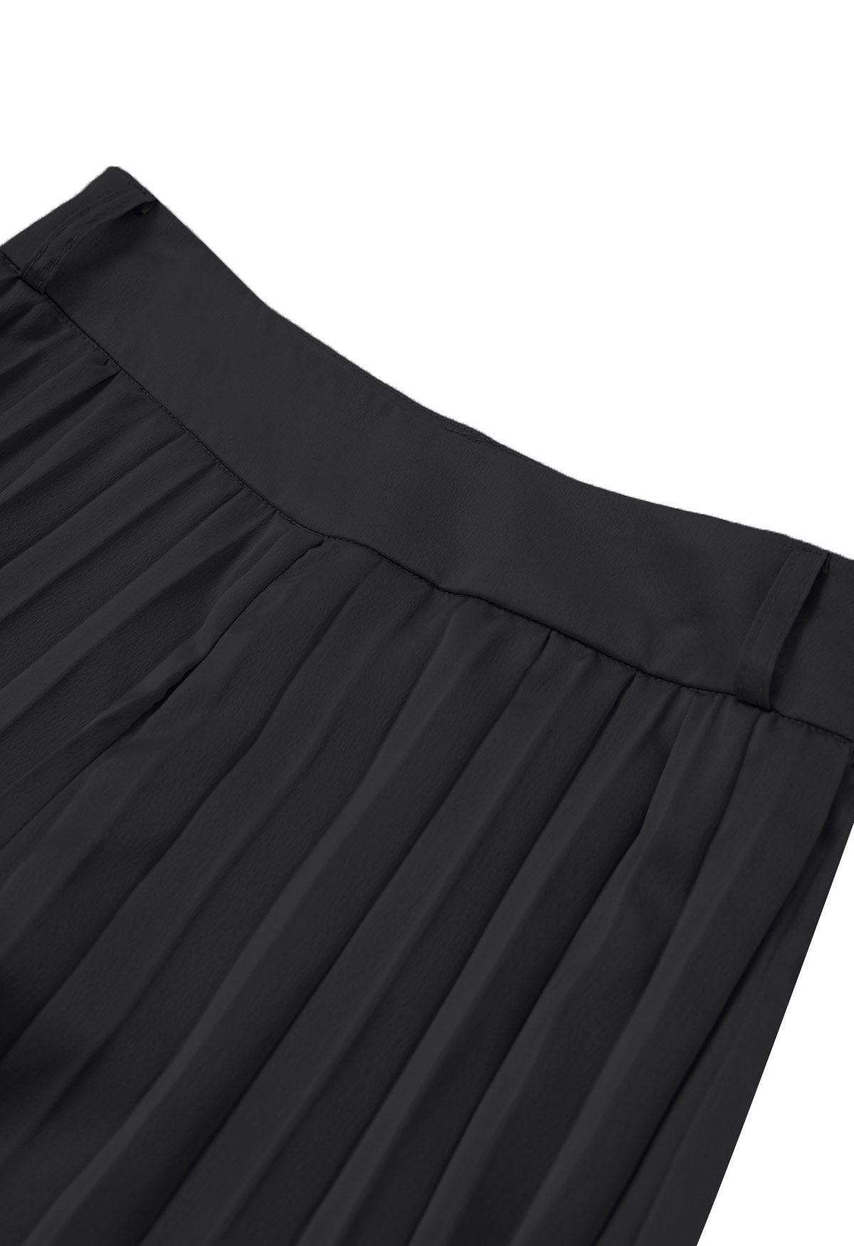 Pantalones anchos plisados con cinturón O-Ring en negro