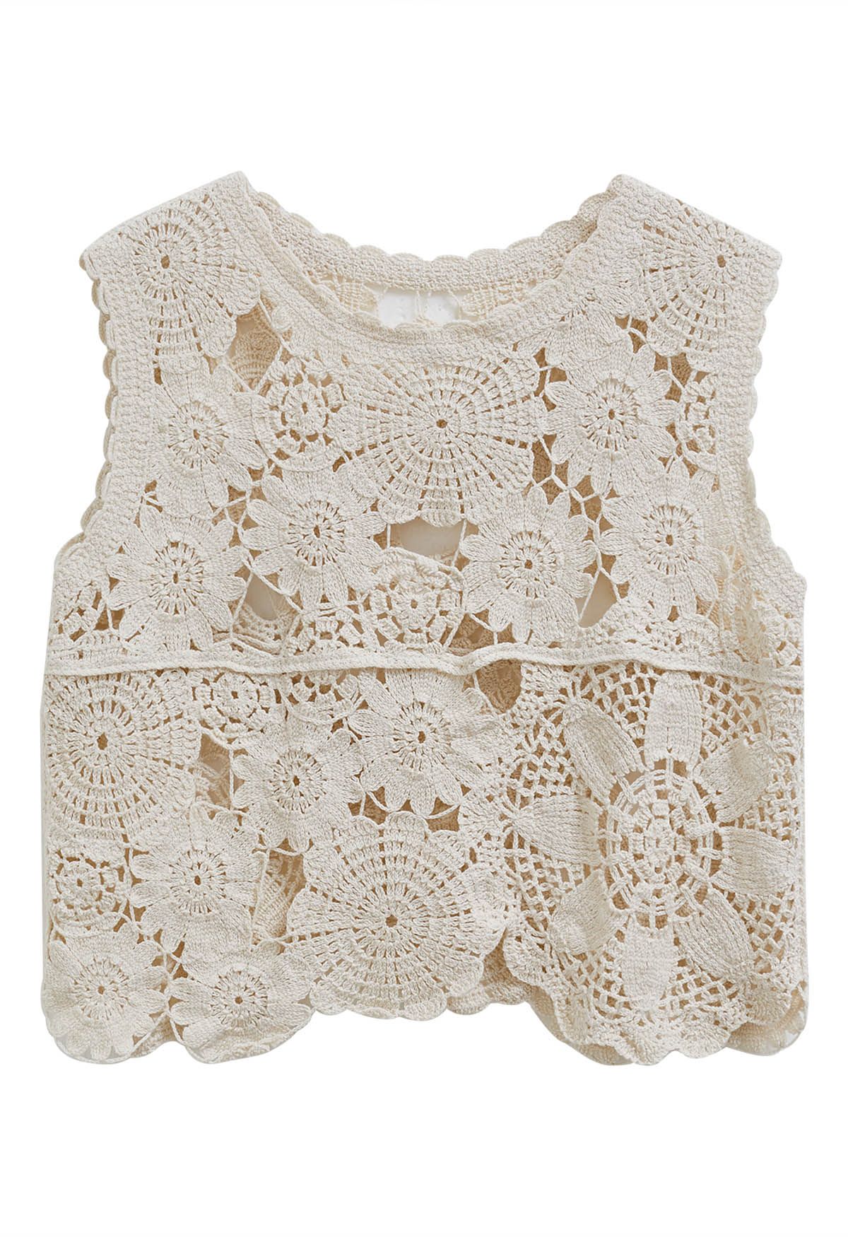 Top sin mangas de crochet bohemio calado