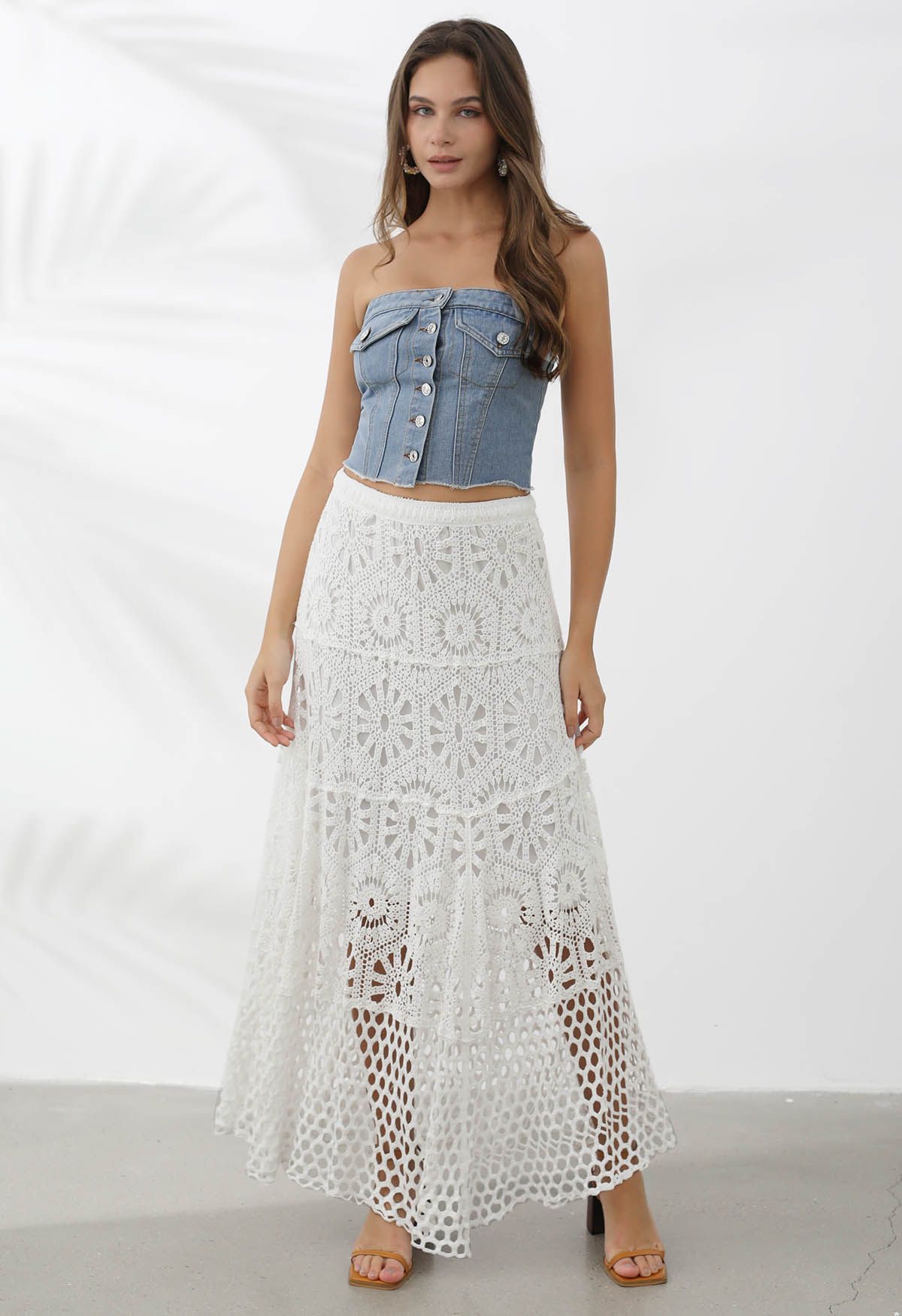 Falda larga de crochet con calado bohemio en blanco