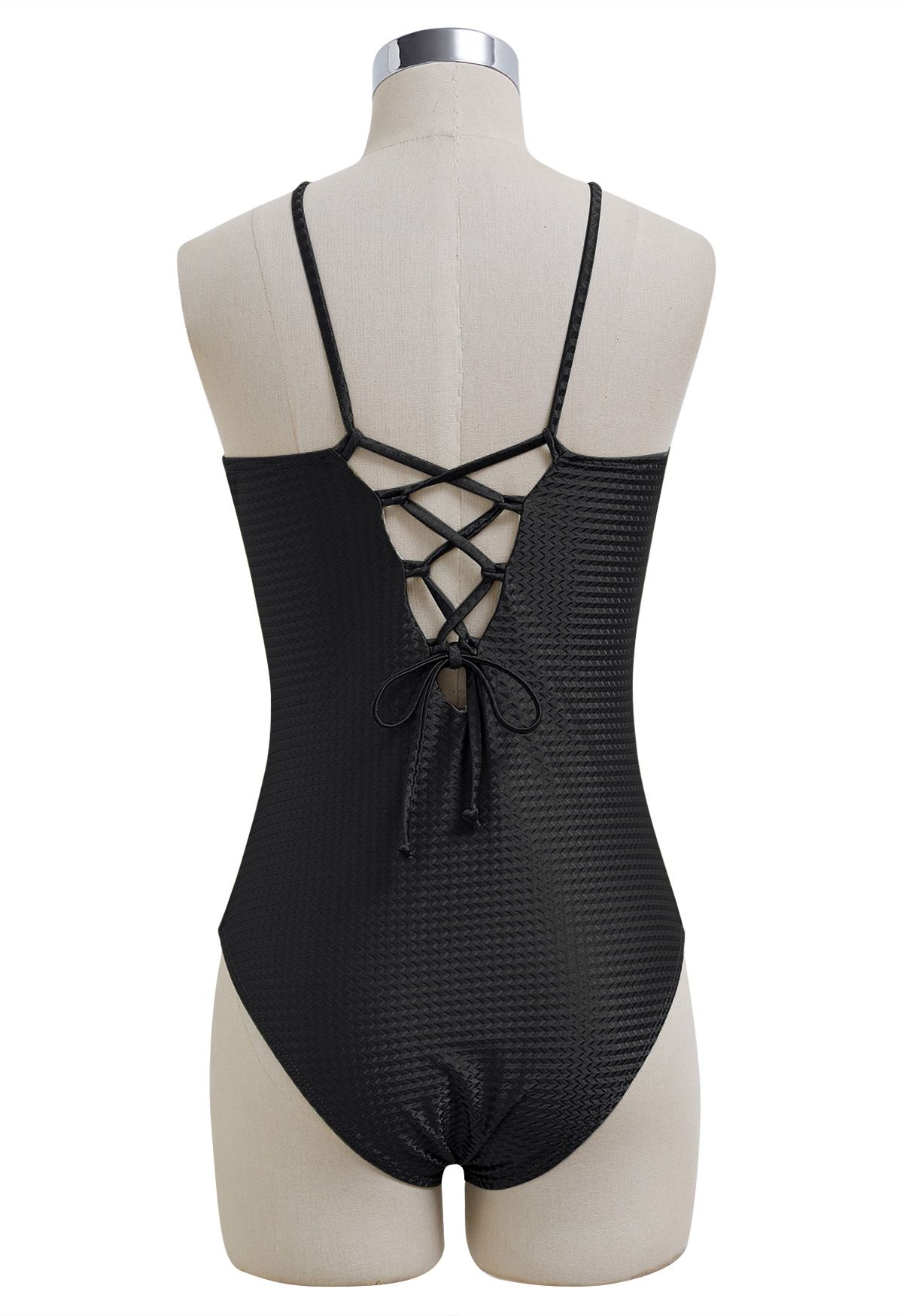 Traje de baño con textura de cuello halter y cuentas de resina en negro