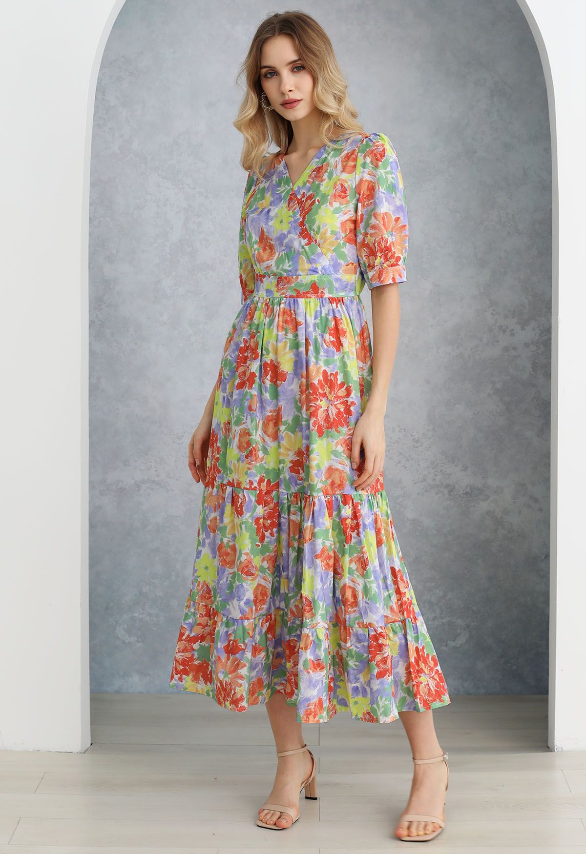 Vestido cruzado con volantes y estampado floral Summer Shine