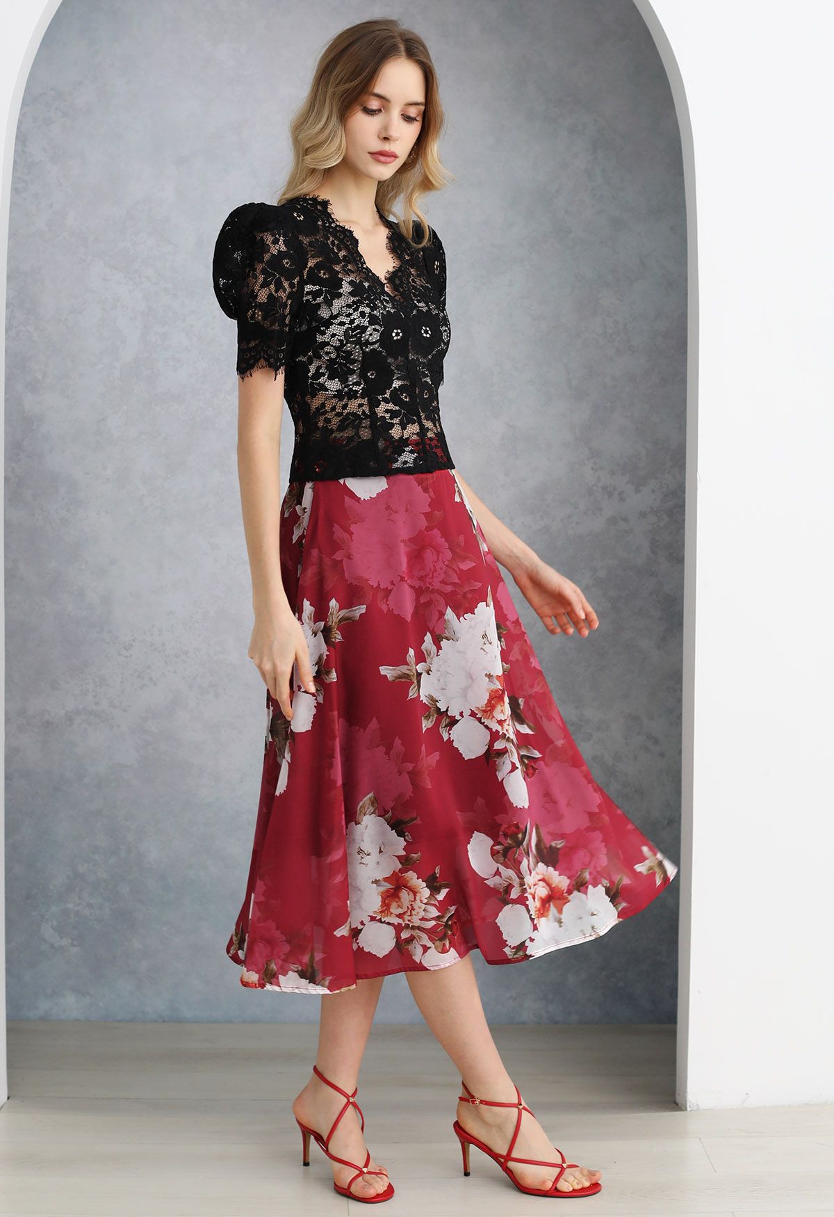 Falda midi de vuelo de organza suave Bright Peony