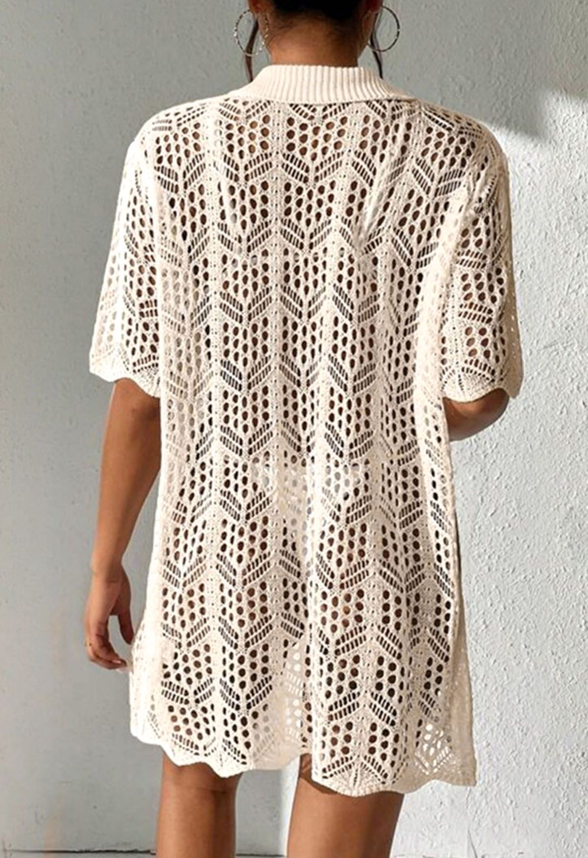 Pareo con botones de crochet Boho Beach en color crema