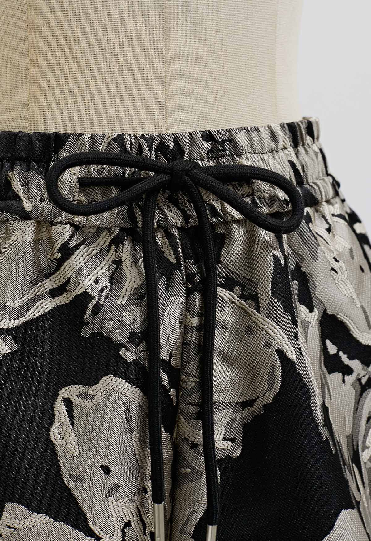 Shorts con cordón en la cintura de jacquard floral 