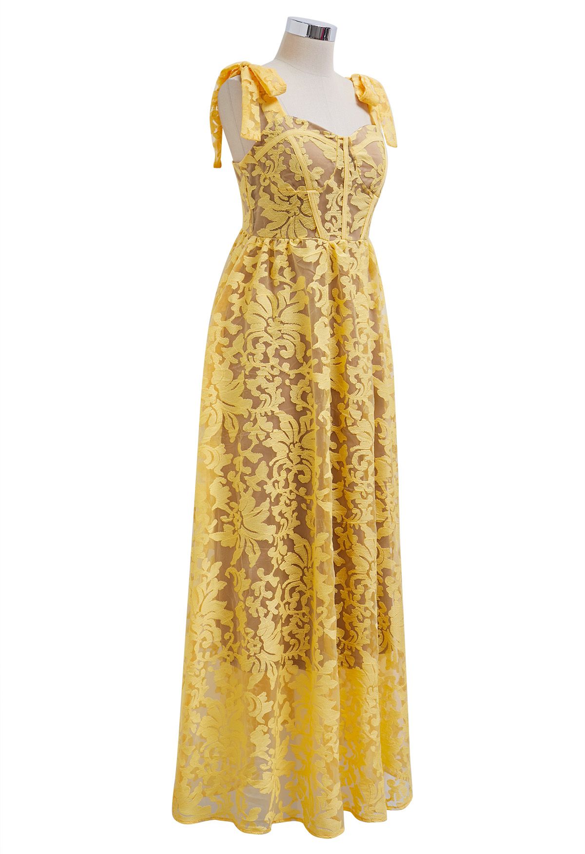 Vestido camisola de organza floral bordado amarillo