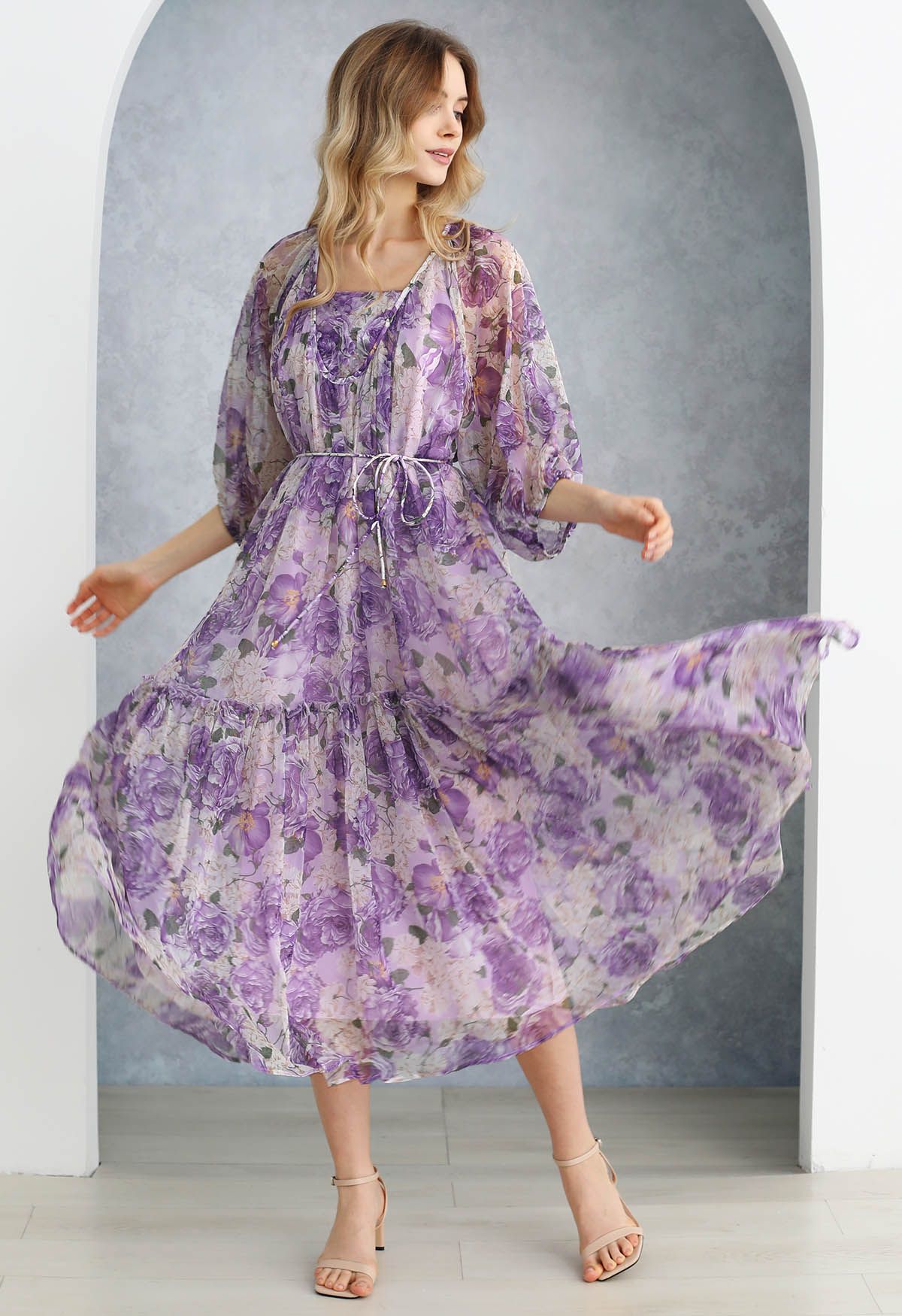 Vestido Dolly con mangas abullonadas y estampado floral gasa en morado