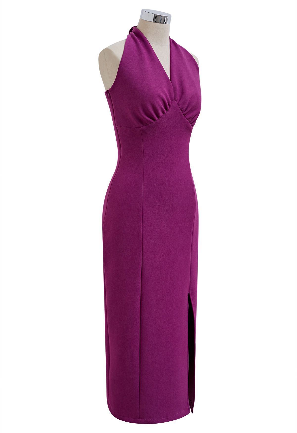 Vestido tubo con abertura y cuello halter de Modern Muse en color magenta