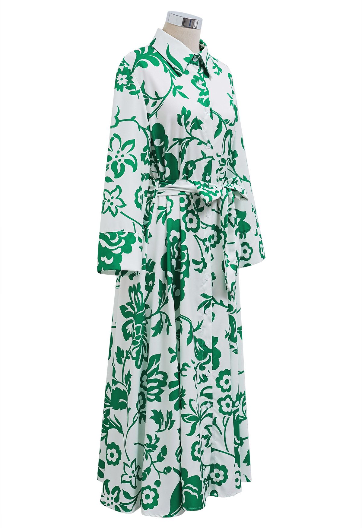 Vestido camisero midi con botones y estampado floral verde