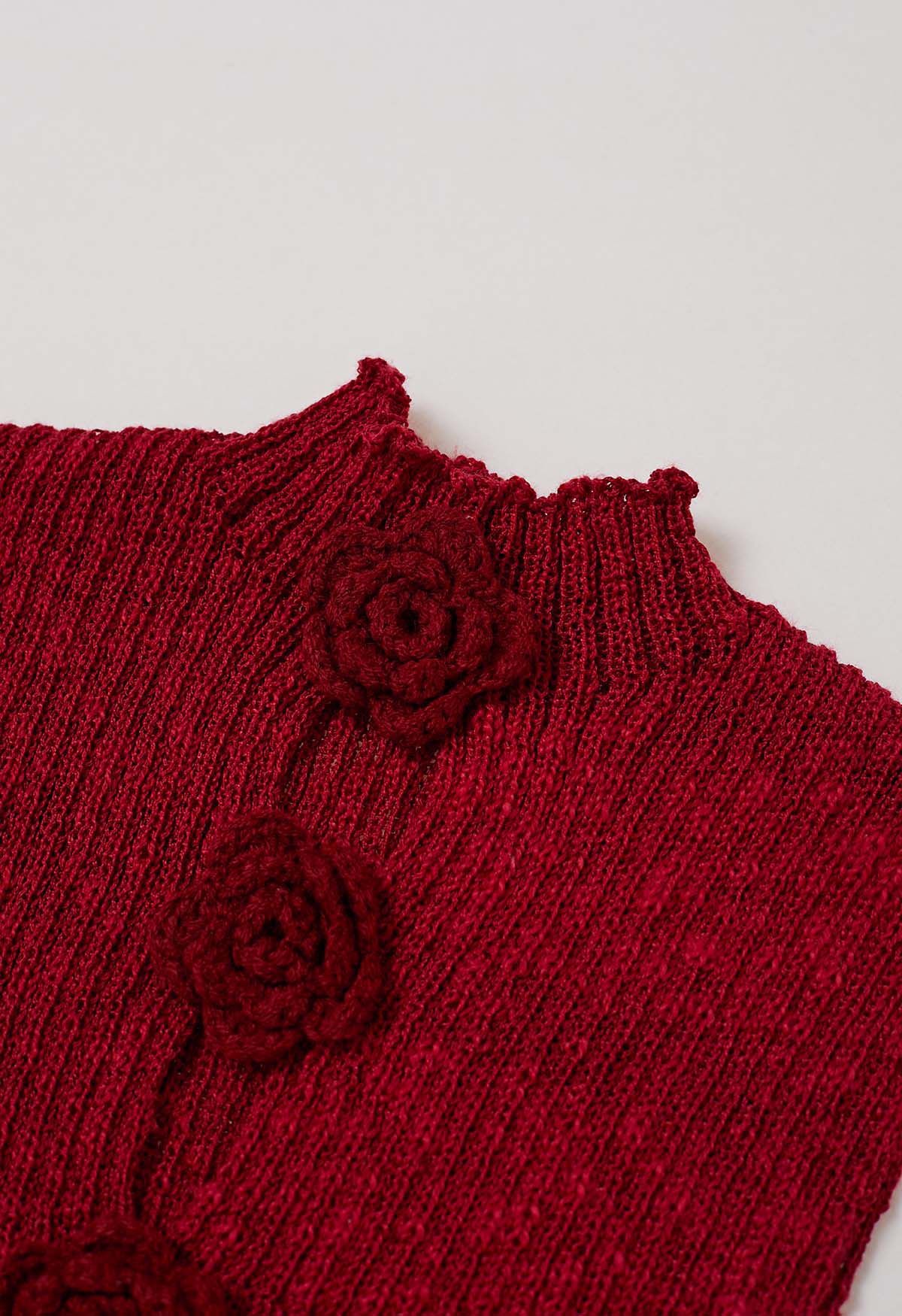 Top de punto sin mangas con flores de crochet 3D en rojo