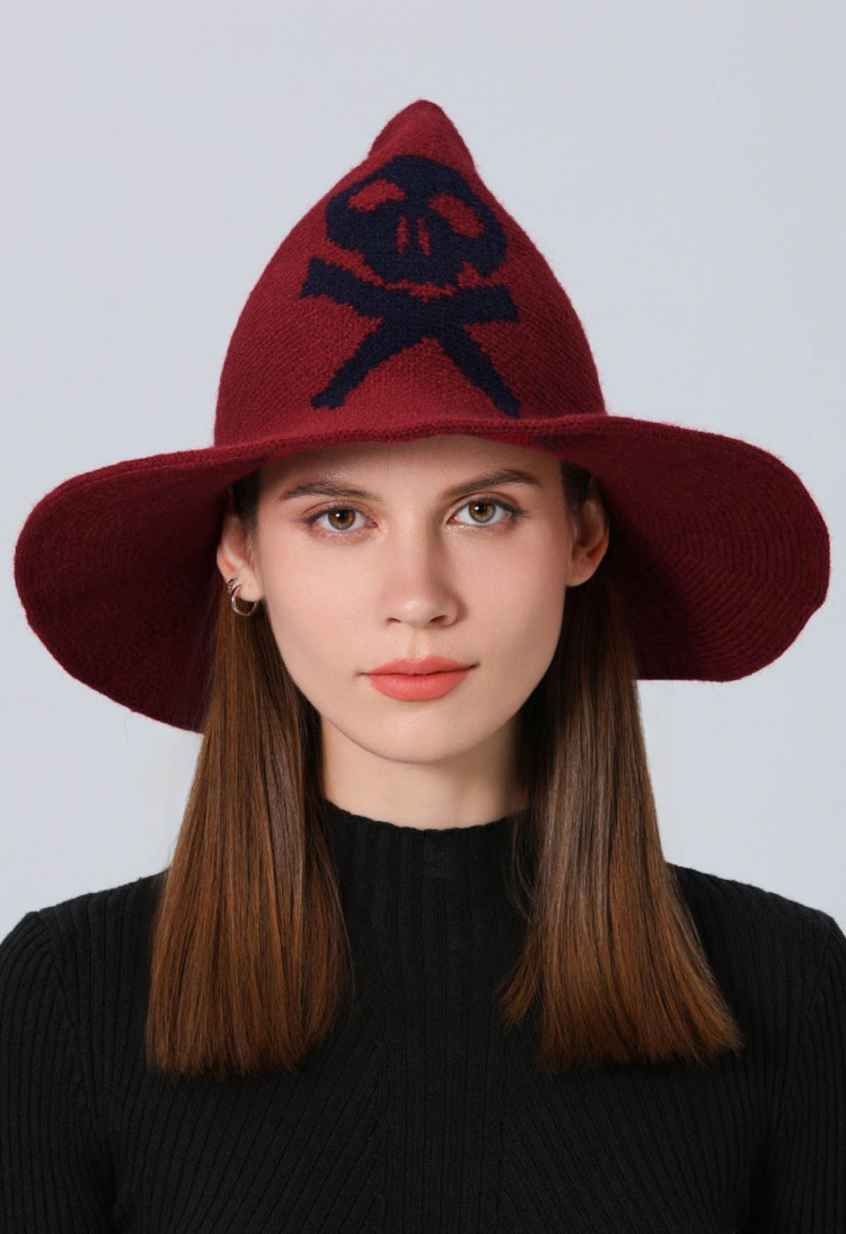 Sombrero de bruja de mezcla de lana con estampado de calavera en color rojo