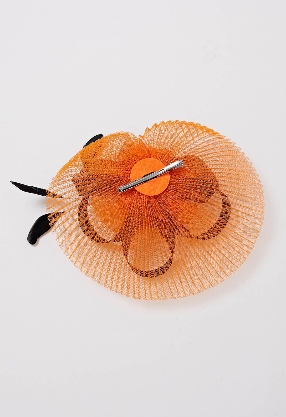 Diadema de flores de malla plisada con pinza para el cabello en color naranja