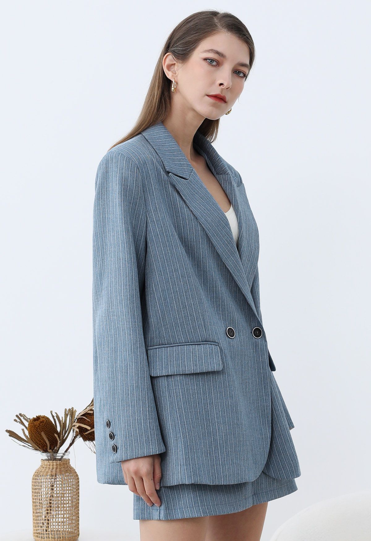 Blazer oversize con hombreras acolchadas y rayas Everlasting en azul