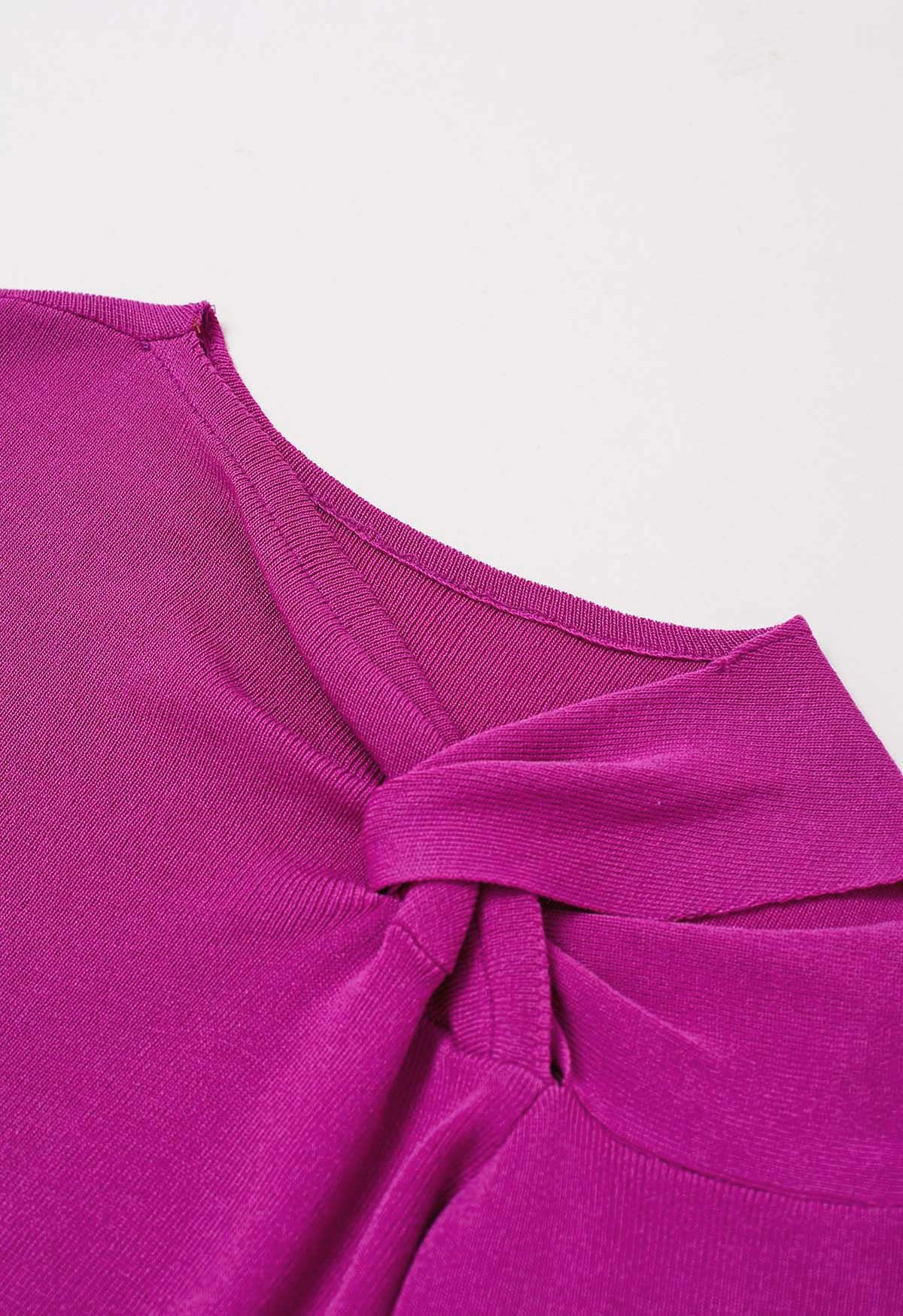 Blusa de punto de manga larga con escote anudado en los hombros en color magenta