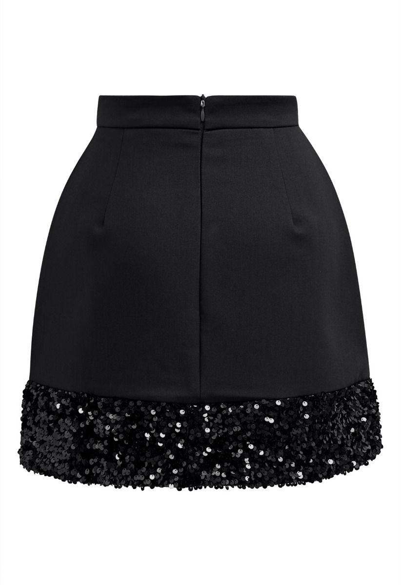 Minifalda con dobladillo de lentejuelas en color negro de Shine Glamour