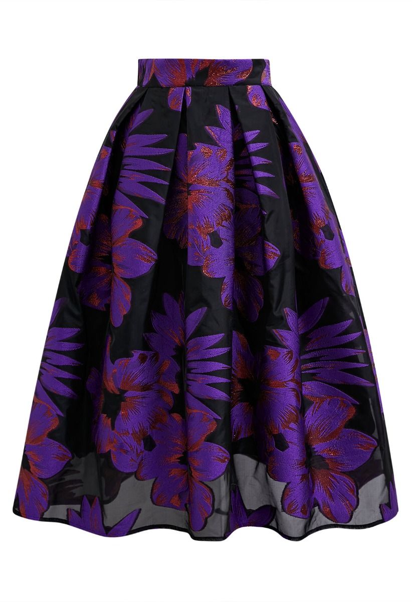 Atractiva falda midi plisada de organza con estampado floral en jacquard en color morado