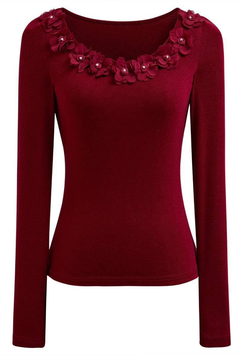 Blusa ajustada de manga larga con escote de flores 3D en color rojo