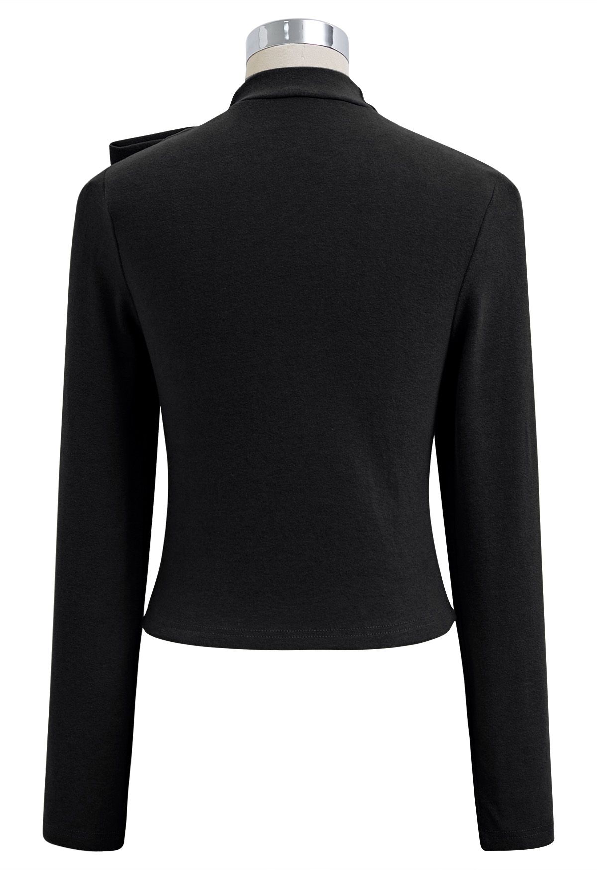 Blusa de manga larga con escote con lazo lateral en color negro