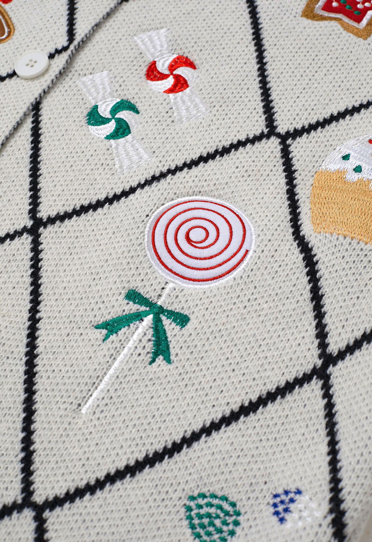 Cárdigan de punto con botones y diseño navideño de pan de jengibre en color blanco