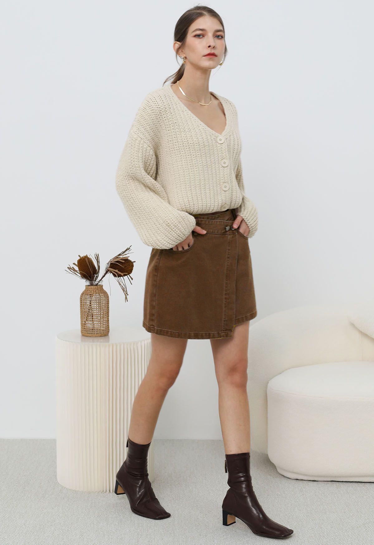 Hand-Knit Drop-Shoulder Buttoned Crop Cardigan in Ivory