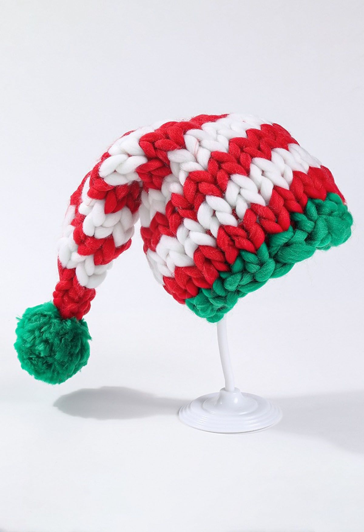 Gorro navideño trenzado a mano con pompones y rayas