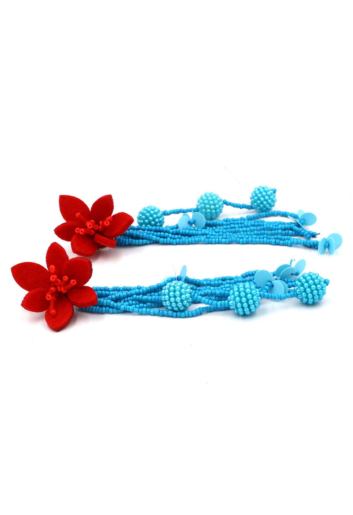 Pendientes de borlas con cuentas de flores rojas