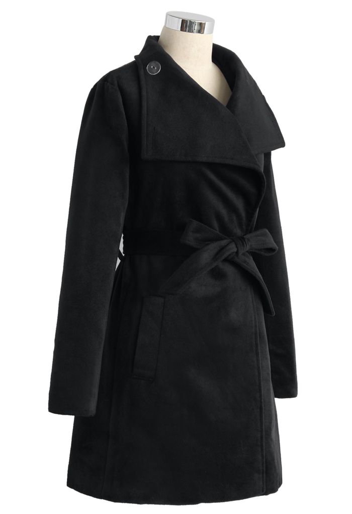 Abrigo de lana con cinturón Urban Chic en negro