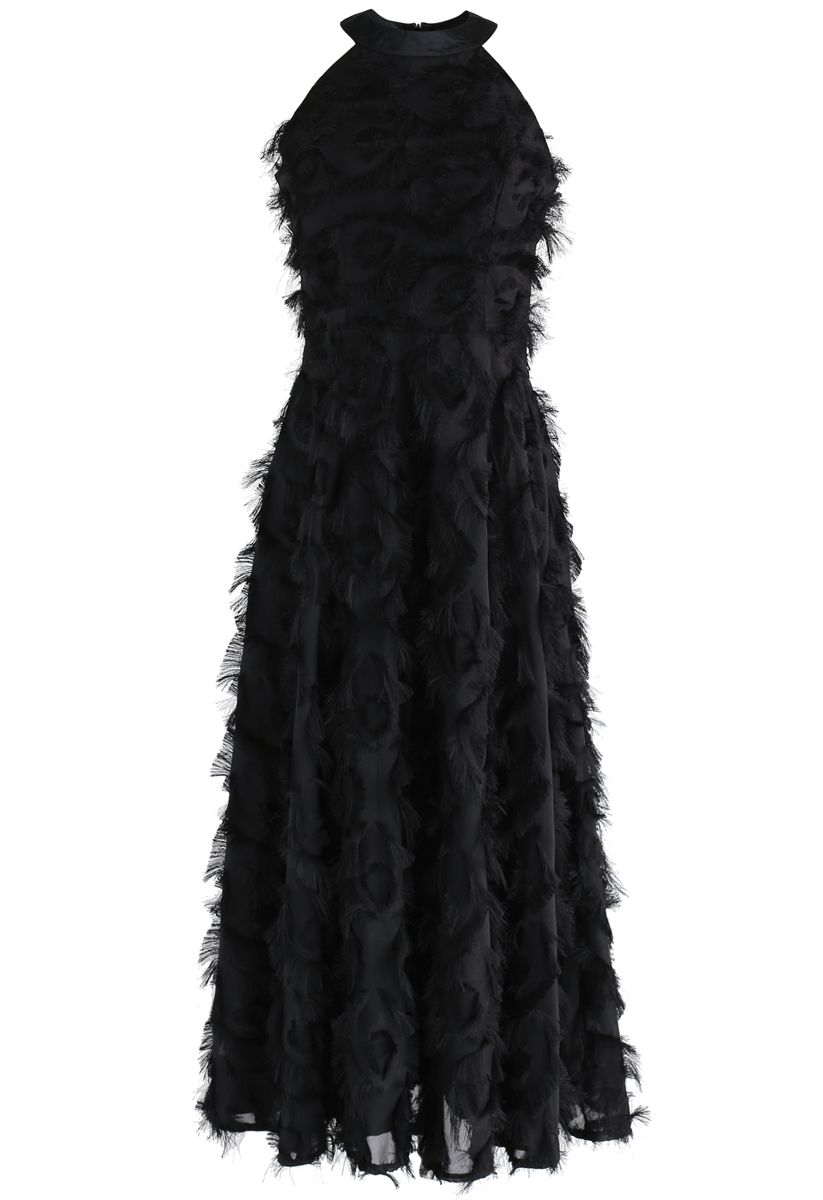 Vestido largo negro con cuello halter y borlas de Dancing Feathers