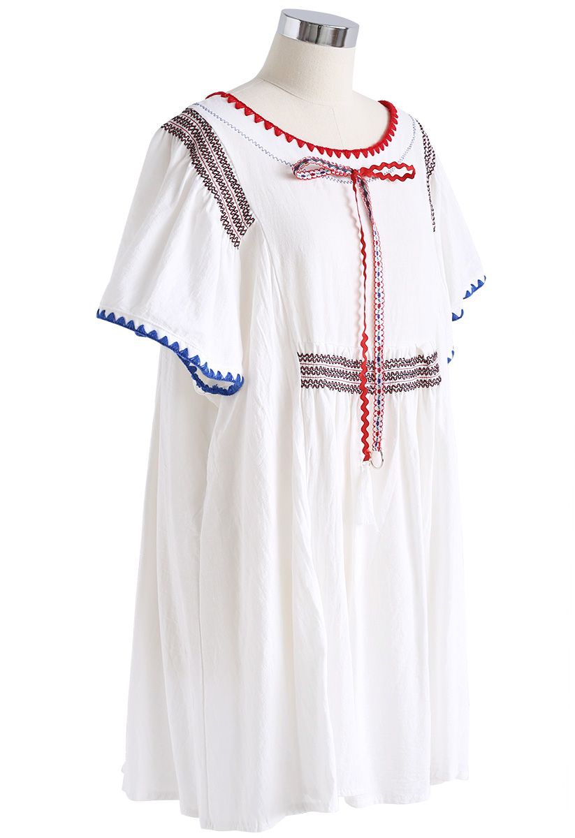 Nacido en Boho Land Dolly Dress en blanco