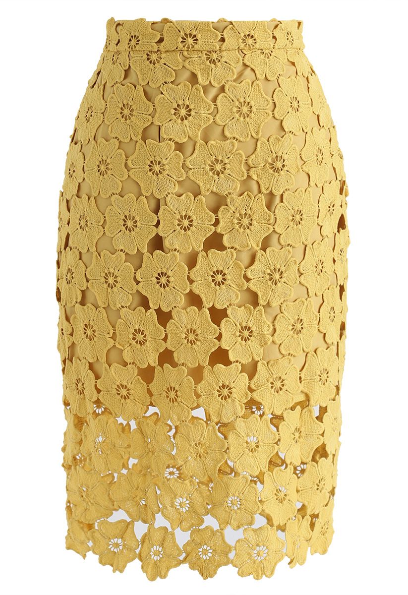 Falda lápiz de crochet floral completa delicada en amarillo