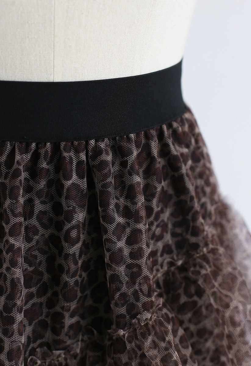 Falda de malla asimétrica con volantes de leopardo de Holly Night en marrón