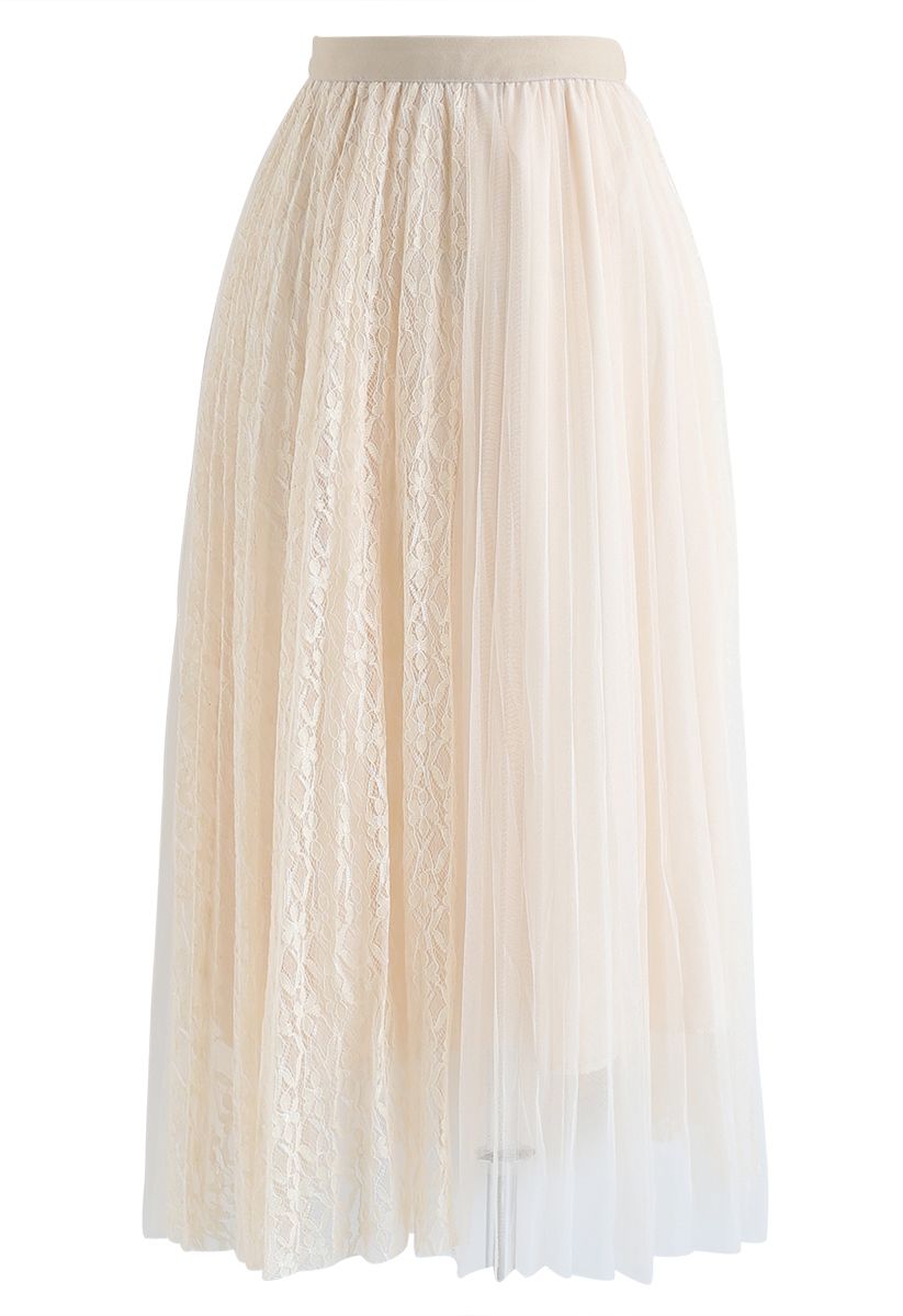 Falda de malla de tul con empalme de encaje en color crema