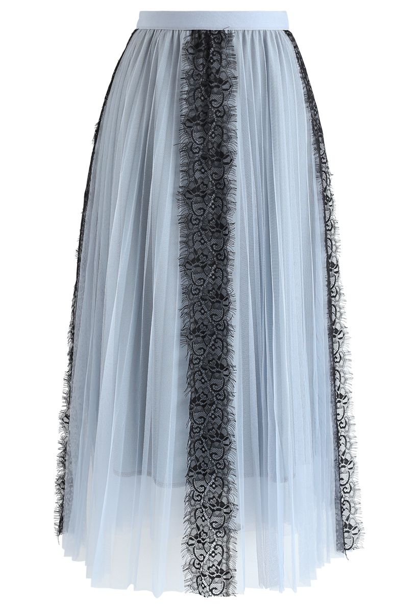 Falda midi de tul de malla con ribete de encaje en azul polvoriento
