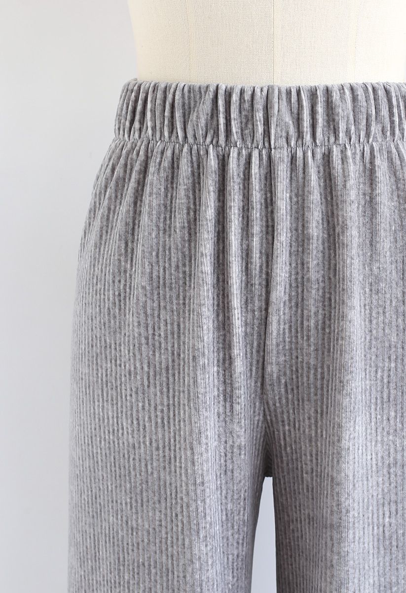 Pantalón ancho de pana en gris