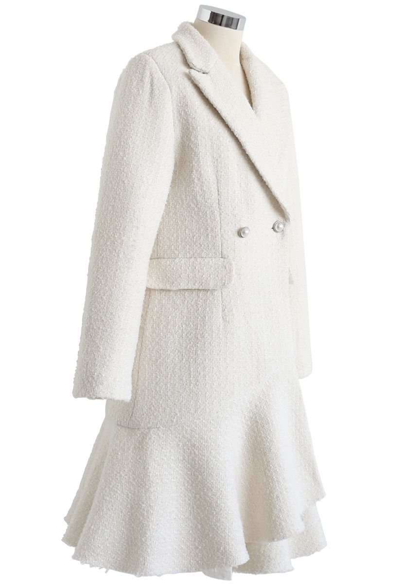 Vestido abrigo asimétrico de tweed con dobladillo con volantes en blanco
