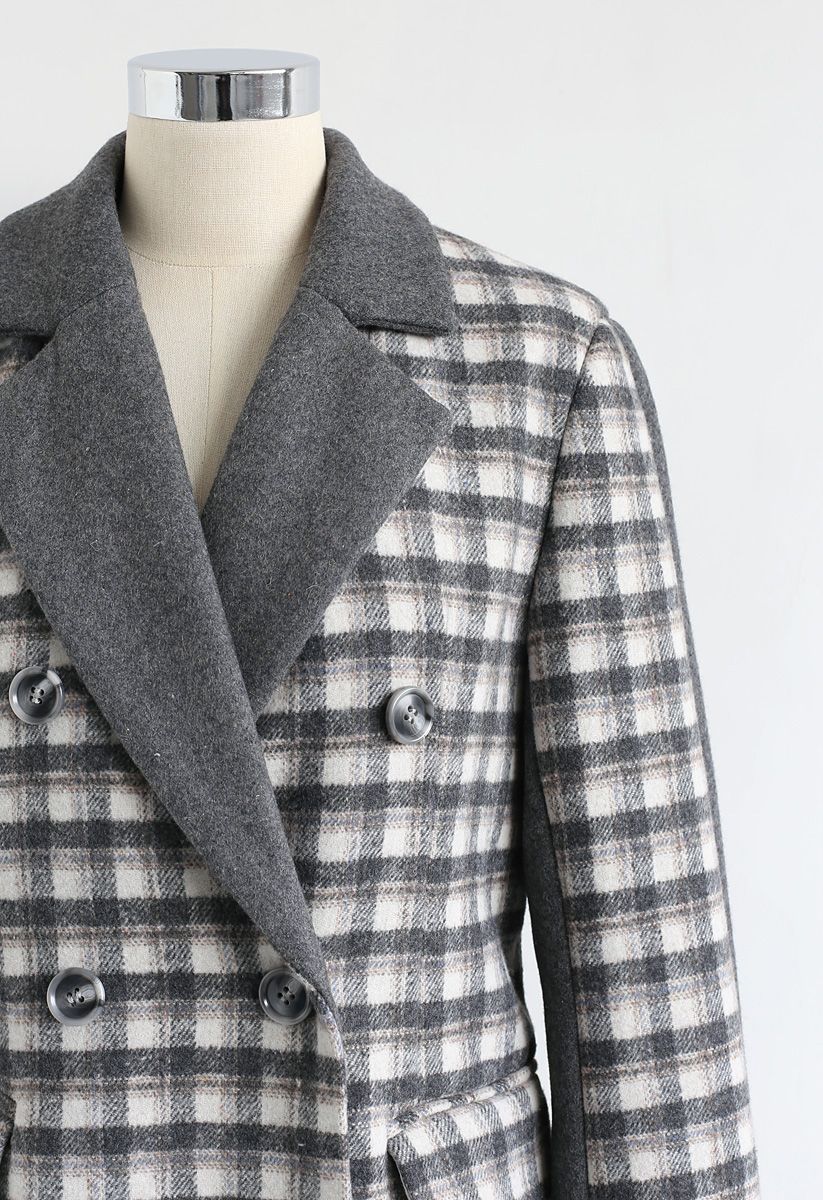 Abrigo largo de mezcla de lana con botones empalmados a cuadros