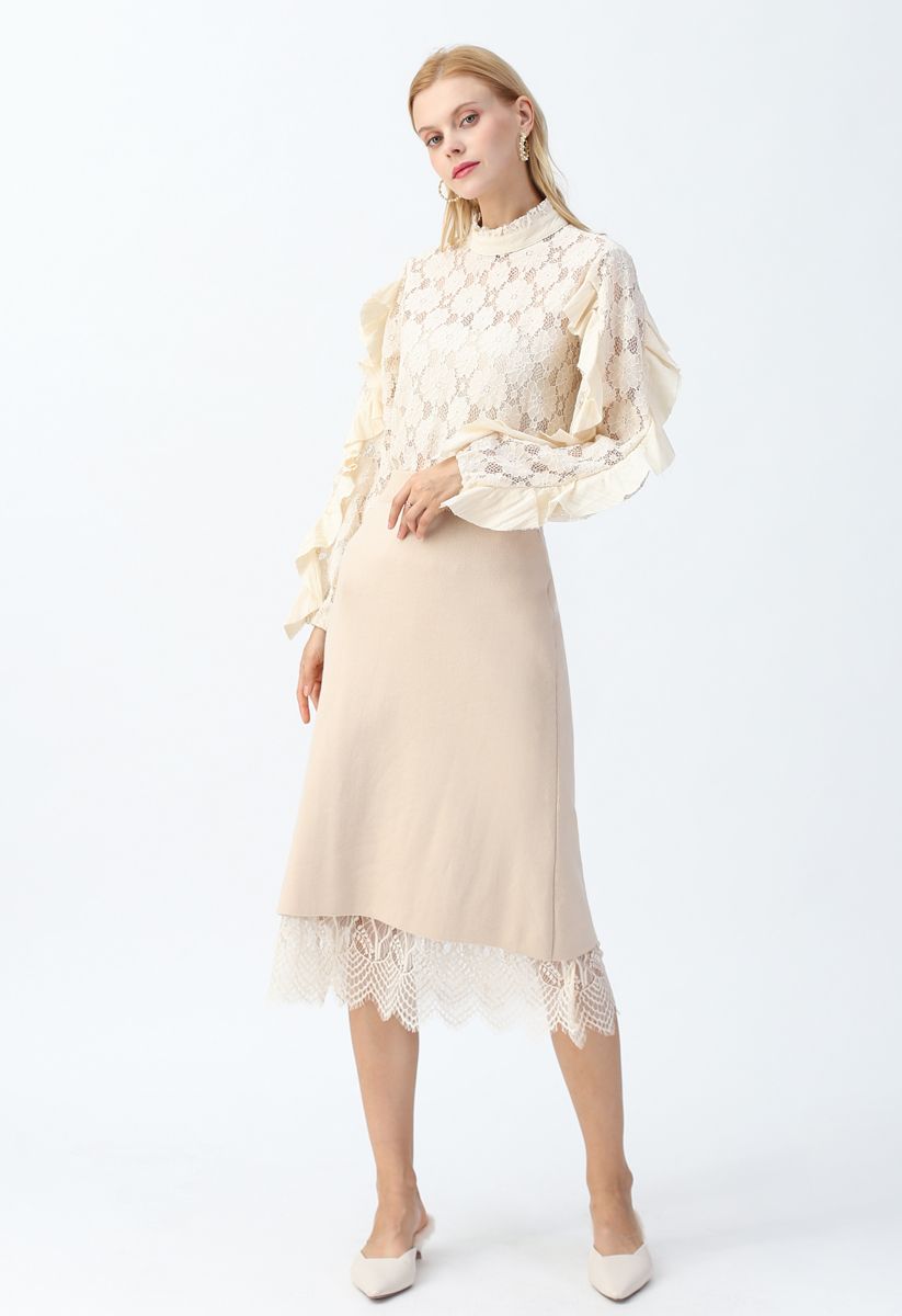 Falda de punto con dobladillo de encaje reversible en color crema
