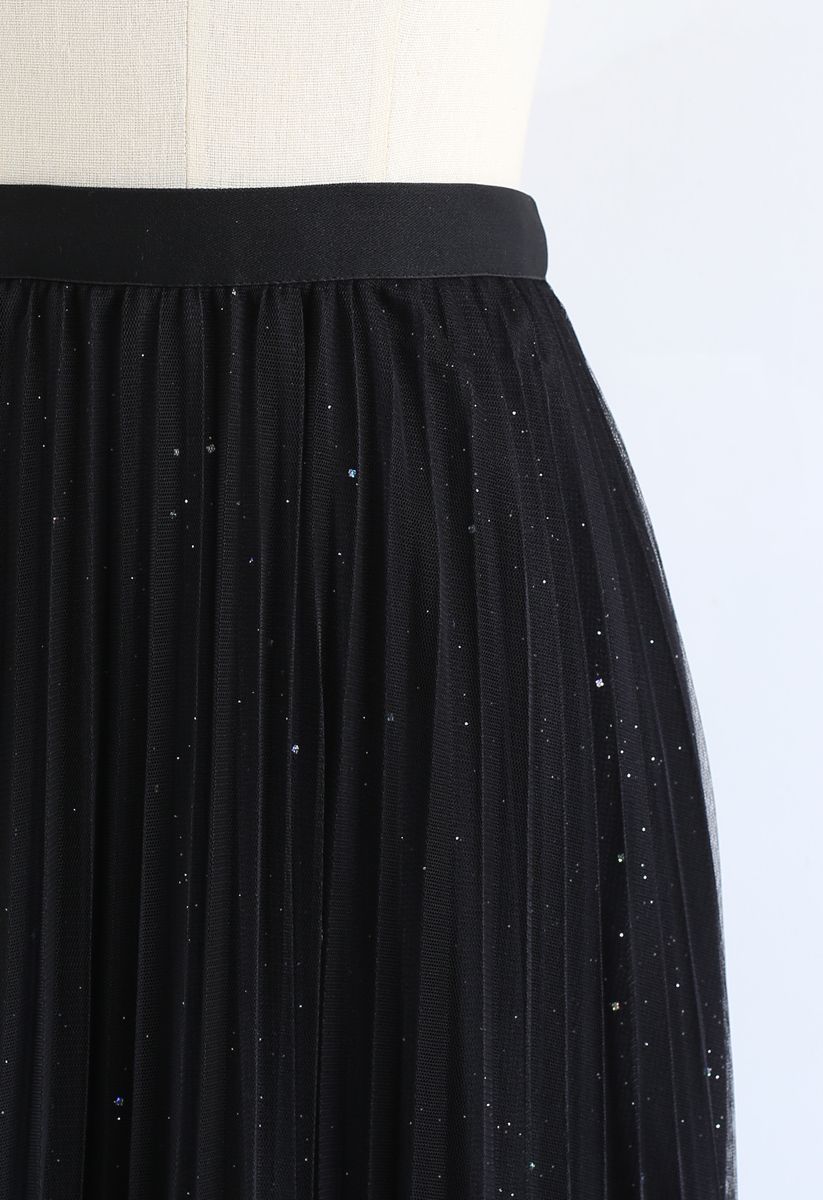 Falda plisada de tul de malla con forro brillante en negro