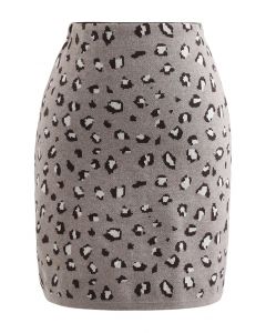 Falda de punto con estampado de leopardo en gris topo