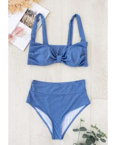 Conjunto de bikini acanalado delantero con nudo retorcido en azul