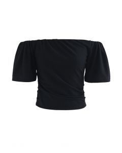 Top corto de algodón de manga corta con hombros descubiertos en negro