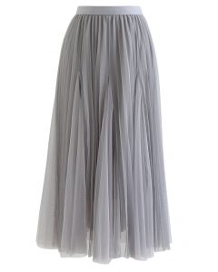 Falda larga de tul de malla con paneles plisados en gris