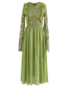 Vestido midi plisado empalmado de gasa de croché floral en verde