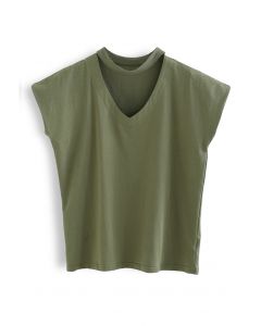 Camiseta de algodón sin mangas con cuello en V y gargantilla en verde militar