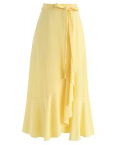 Falda midi con volantes asimétricos de base simple en amarillo